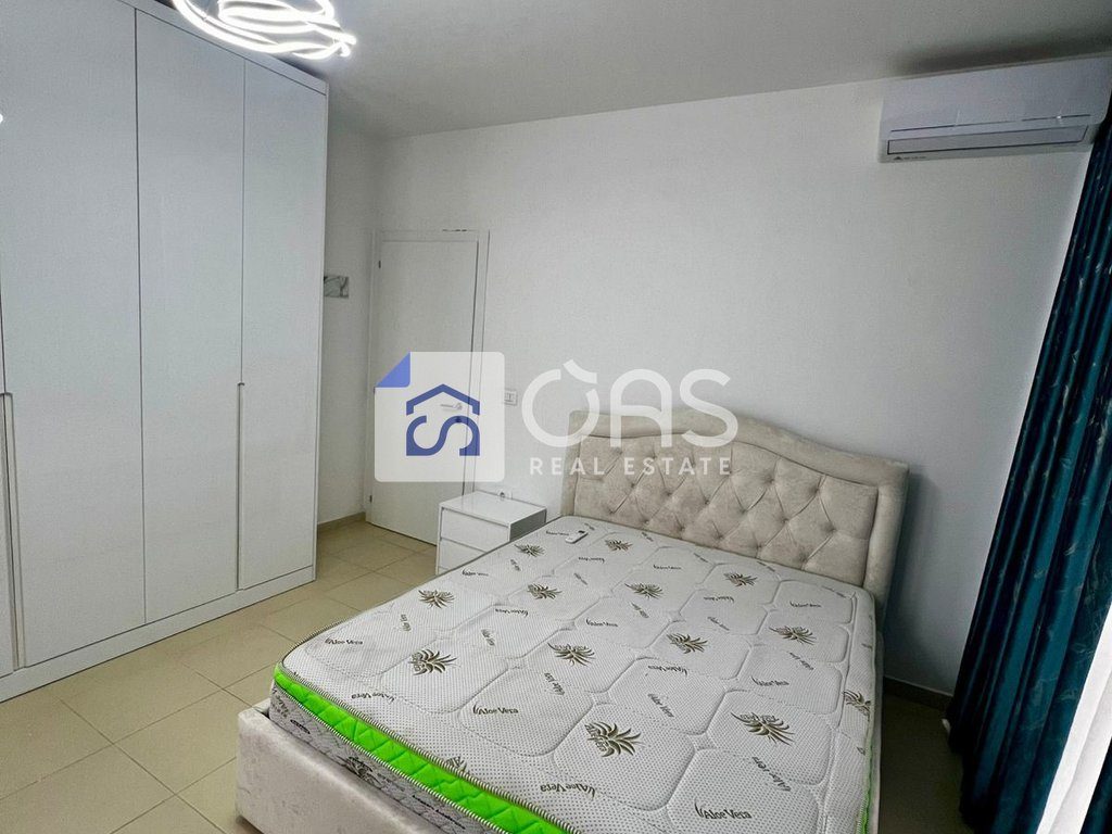 Jepet Apartament me qera 2+1 Te Bulevardi I Ri