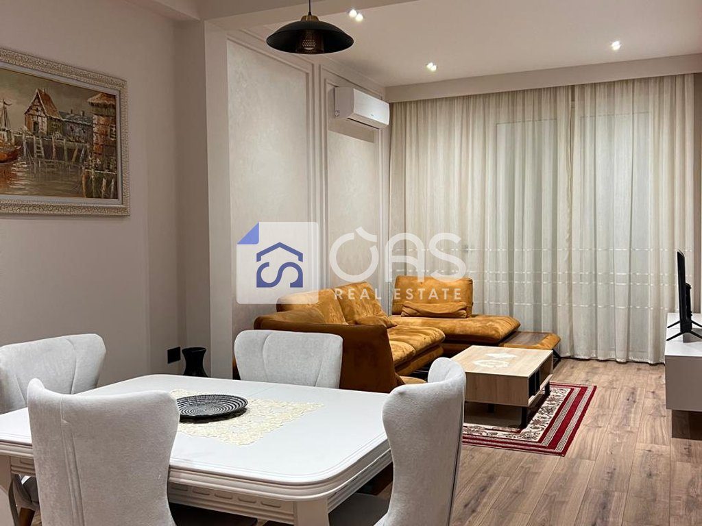 Jepet apartament me qera 1+1 Te Rruga Mine Peza