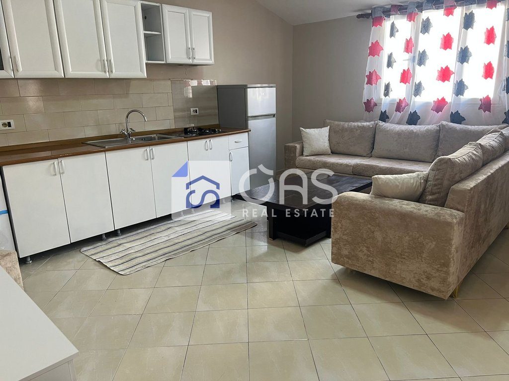 Jepet me qira apartamenti 1+1 Ne 5 Maj