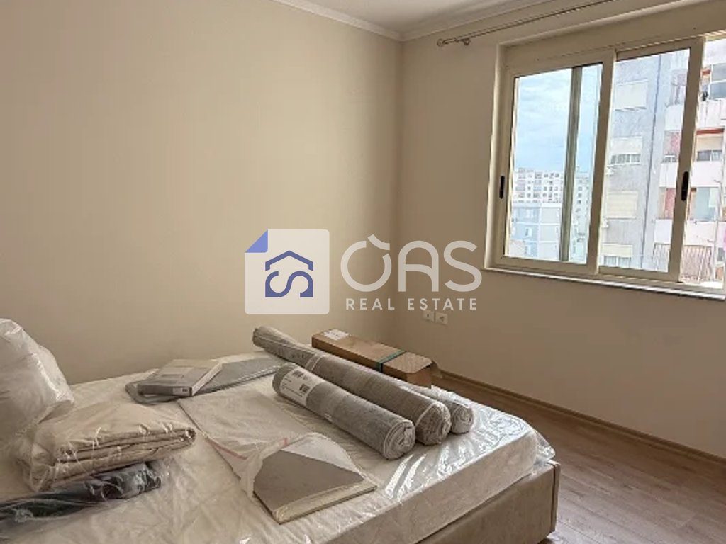 Jepet me qera apartament 1+1 Ne Astir