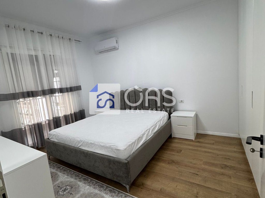 Jepet me qera apartament 1+1 Ne Kamez