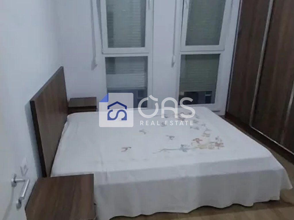 Jepet me qera apartament 1+1+P Te Univers City