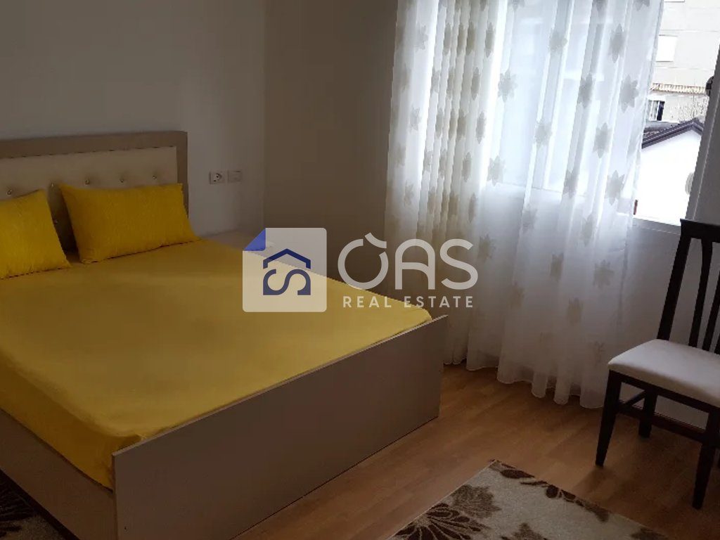 Jepet me qera apartamenti 2+1 Ne Fresk