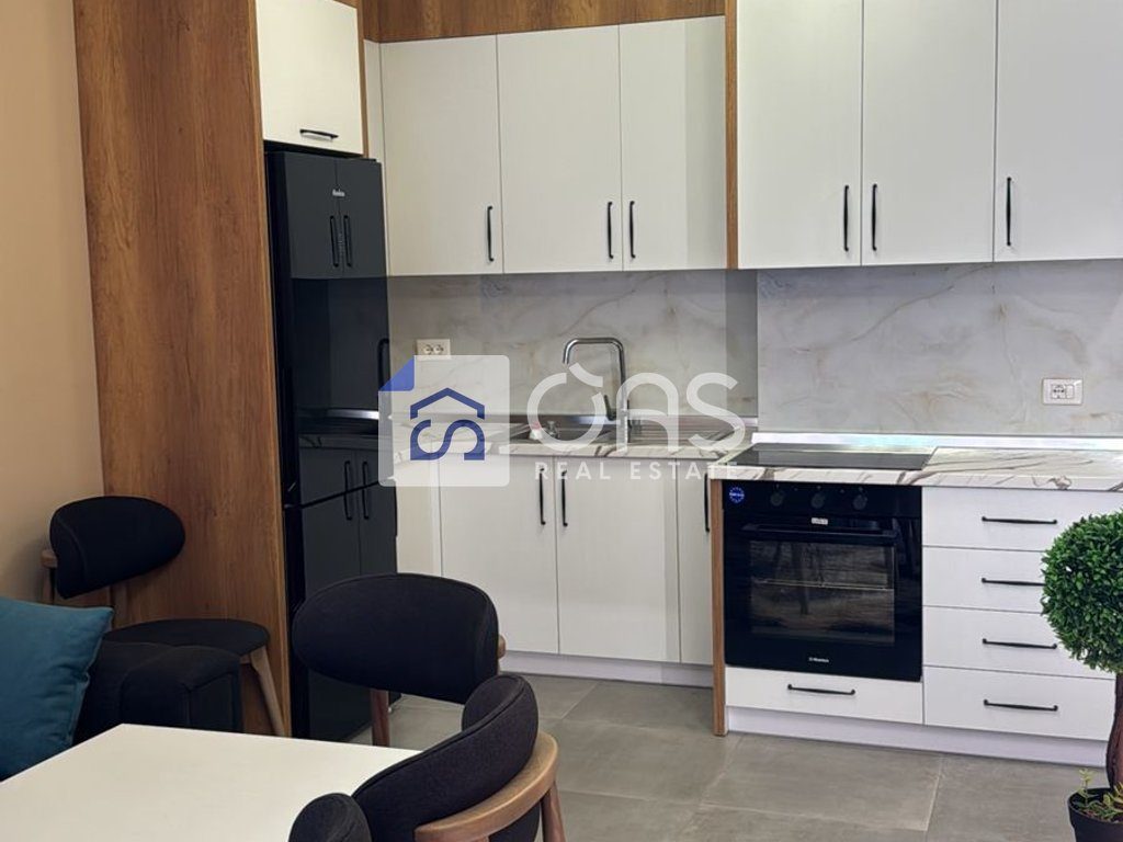 Jepet apartament 1+1 Ne 5 Maj