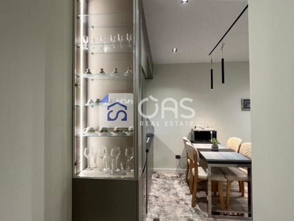 Jepet me qera apartament 1+1 Ne Qender,  Sheshi Skenderbej
