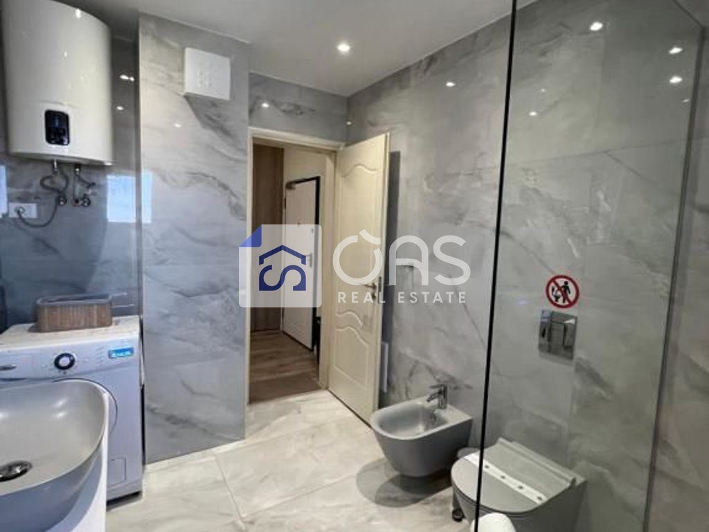 Jepet me qera apartament 1+1 Ne Qender,  Sheshi Skenderbej