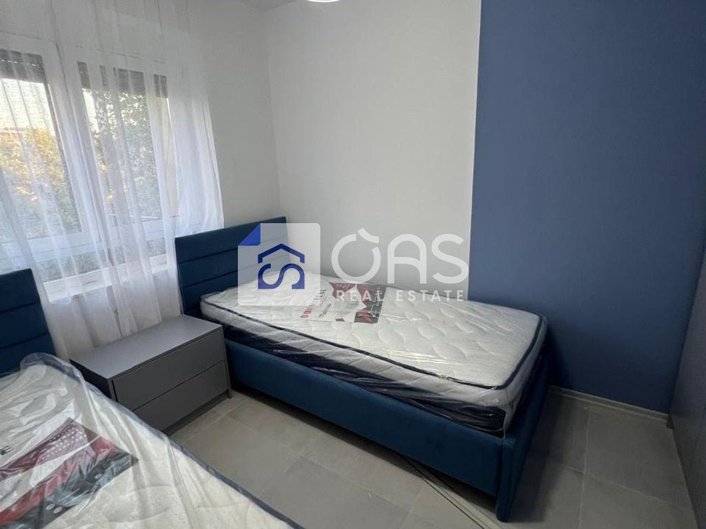 Jepet me qera apartament 2+1 Ne Qender