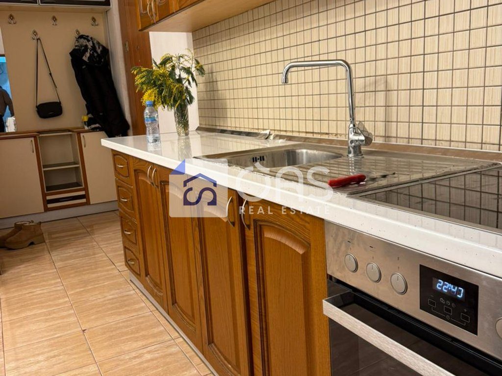 Jepet me qera apartament 1+1 ne Astir.