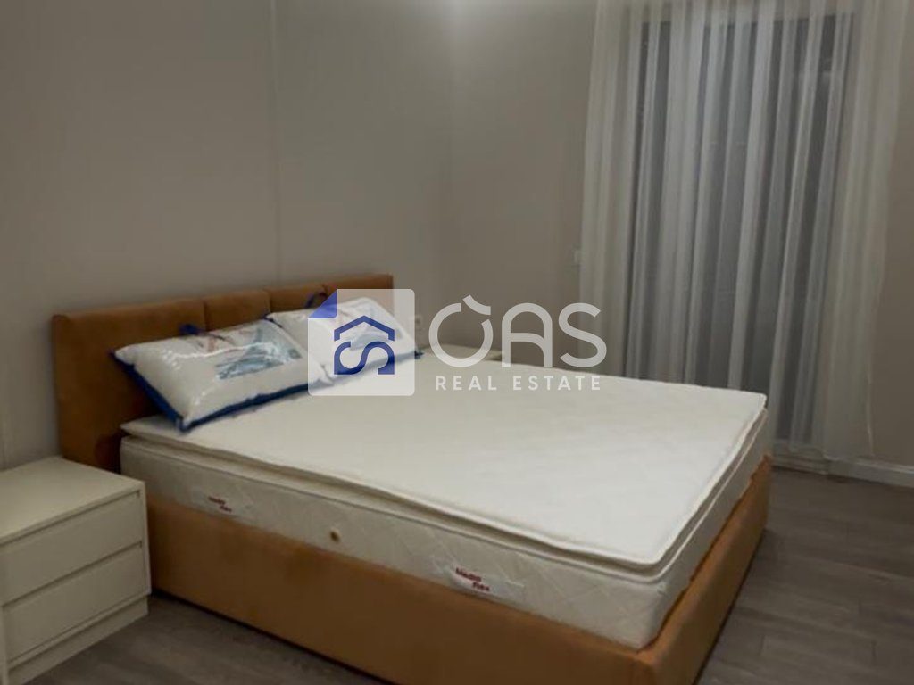 Jepet me qera apartament 2+1 tek Residenca Rose Garden, prane TEG