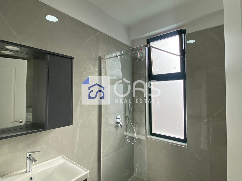 Jepet me qera apartament 1+1 tek 21 Dhjetori