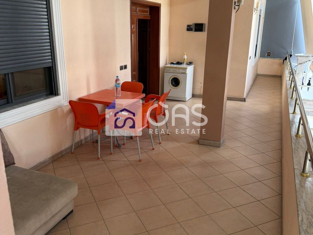 Jepet me qera apartament 2+1+2 ne 5 Maj .