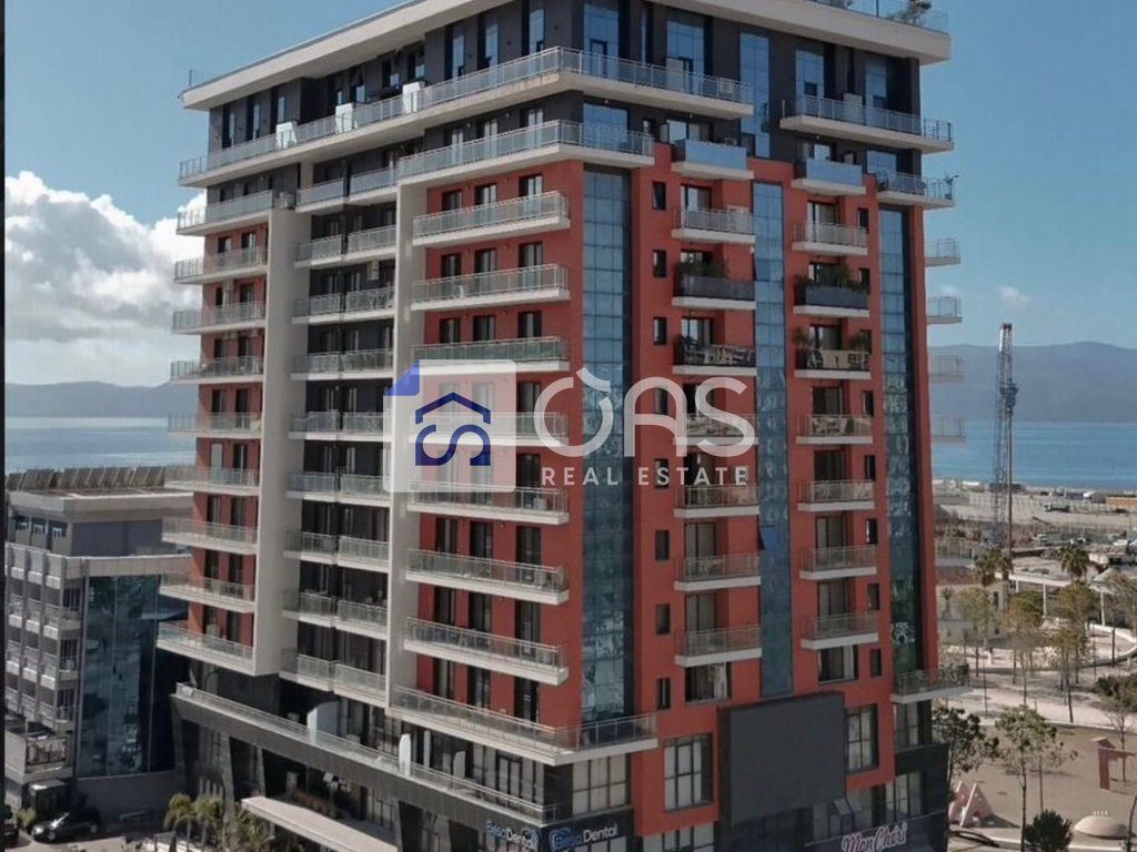 Shitet apartament 2+1+2 ne Vlore.