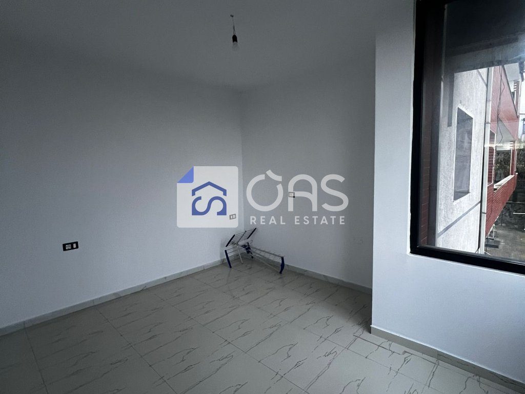 Jepet me qera apartament 1+1 ne Laprak.