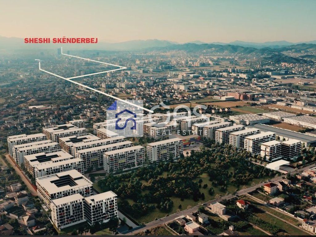 Shitet apartament 2+1+2+Verande tek Univers City.