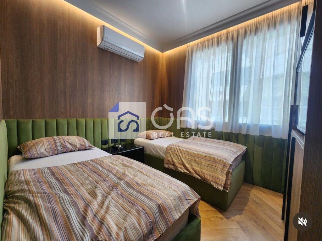 Jepet me qera apartament 2+1  tek Ish Ekspozita