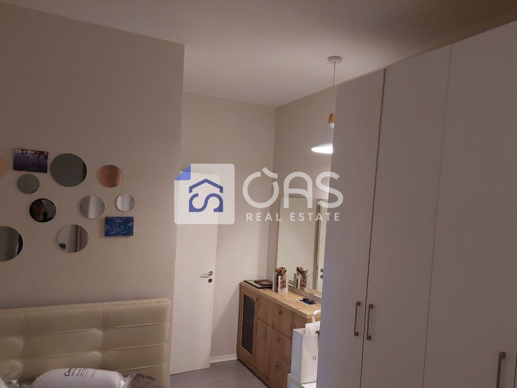 Jepet me qera apartament 1+1 tek Rruga e Elbasanit