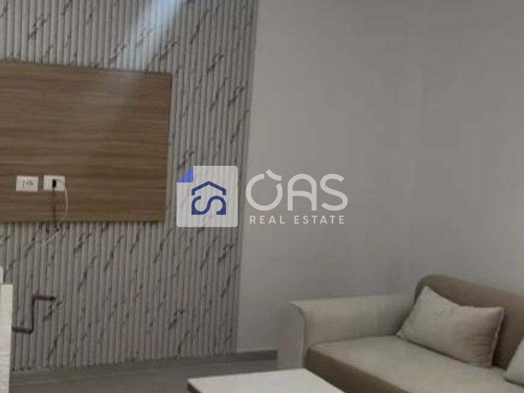 Shitet apartament 2+1 ne Laprake