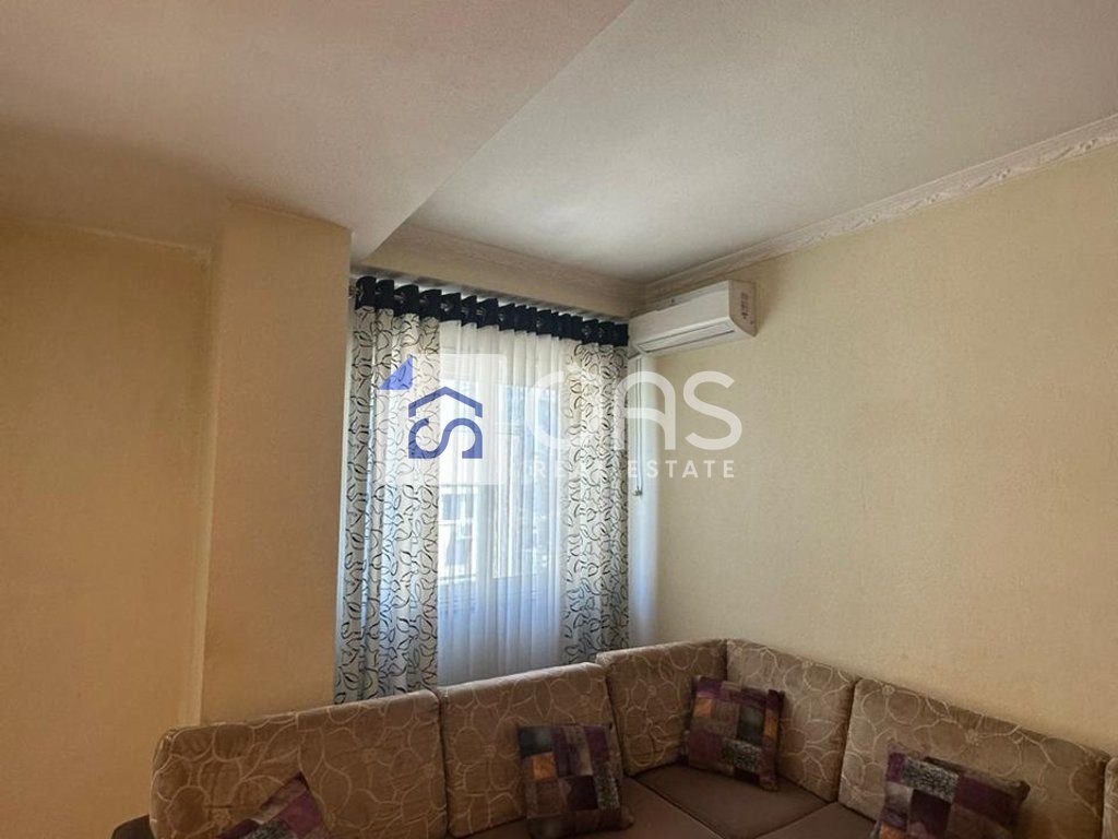 Jepet me qera  apartament 1+1 ne Astir