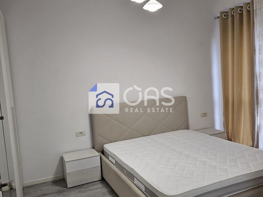 Jepet me qera apartament 2+1 tek 5 Maji