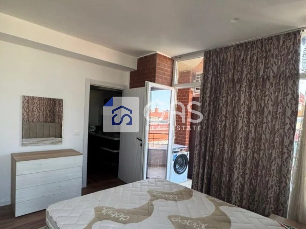 Jepet apartament me qera 1+1 tek Kodra e Diellit