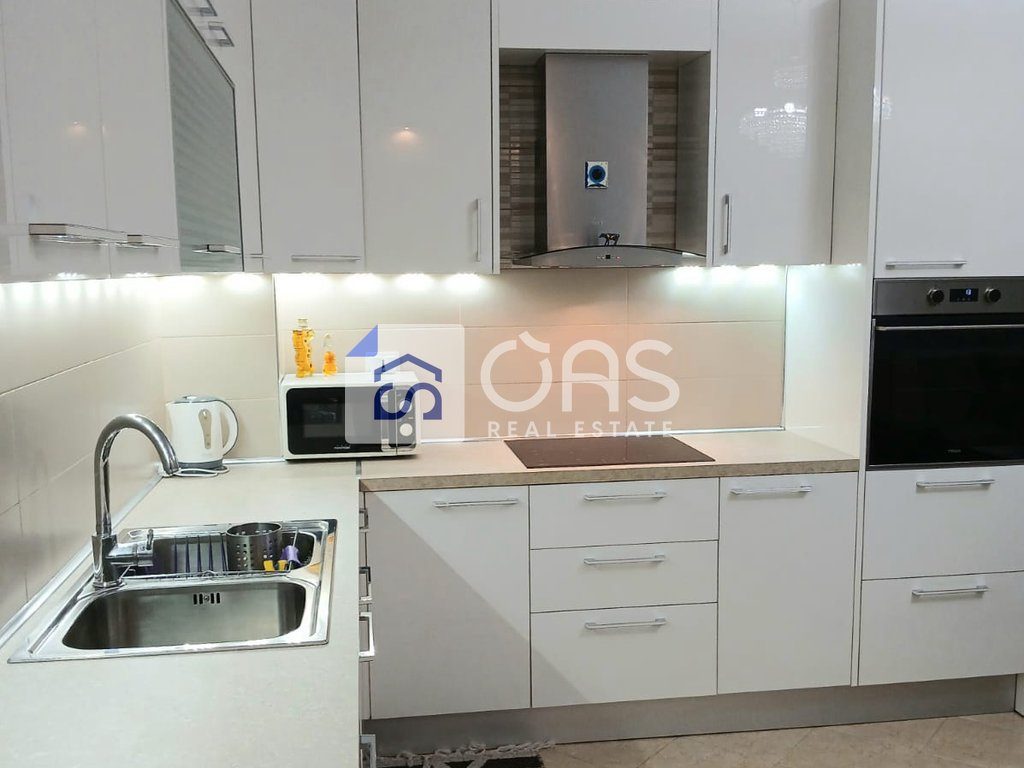 Jepet apartament me qera 2+1 ne Fresk