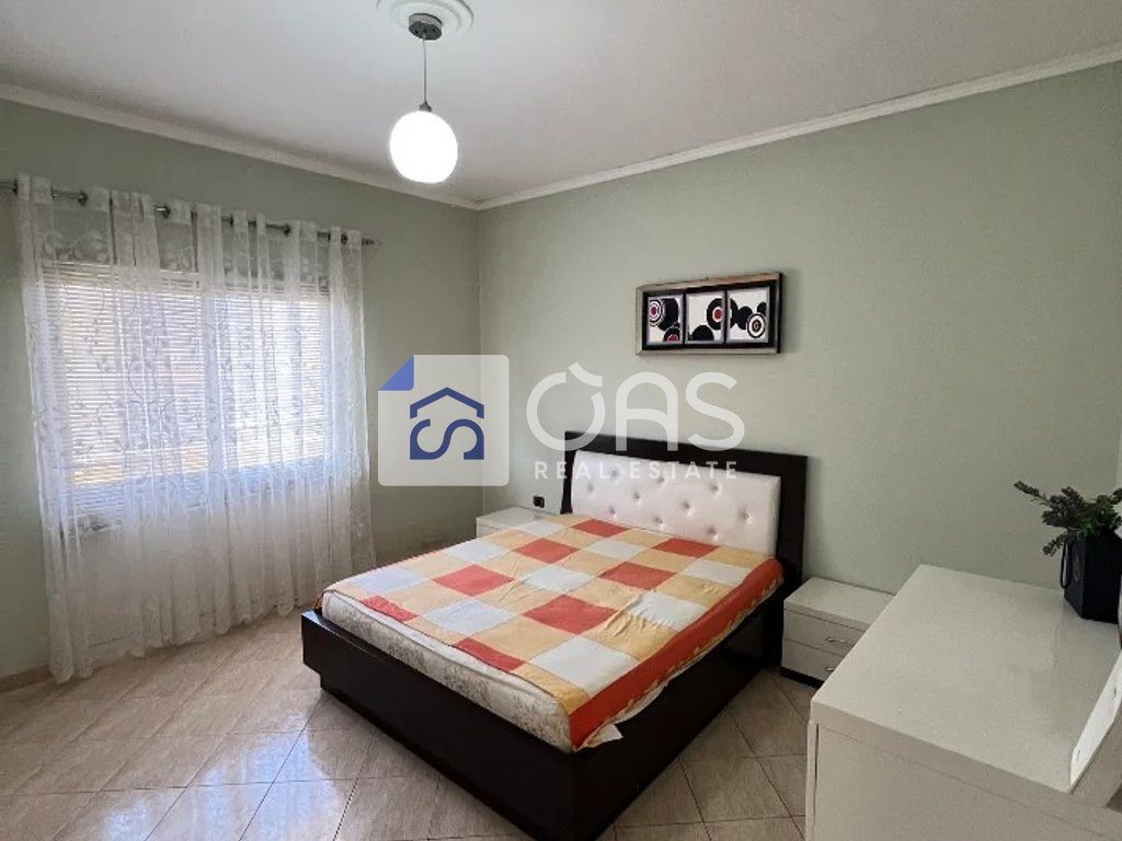 Jepet apartament me qera 2+1 tek Misto Mame