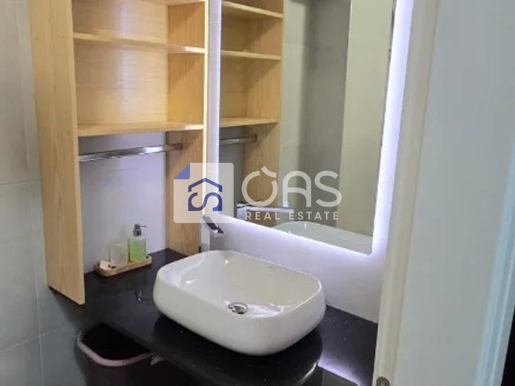 Jepet apartament me qera 2+1 ne Astir