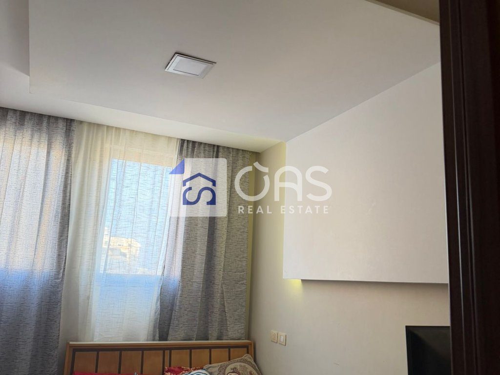 Shitet apartament 2+1+2 ne Astir