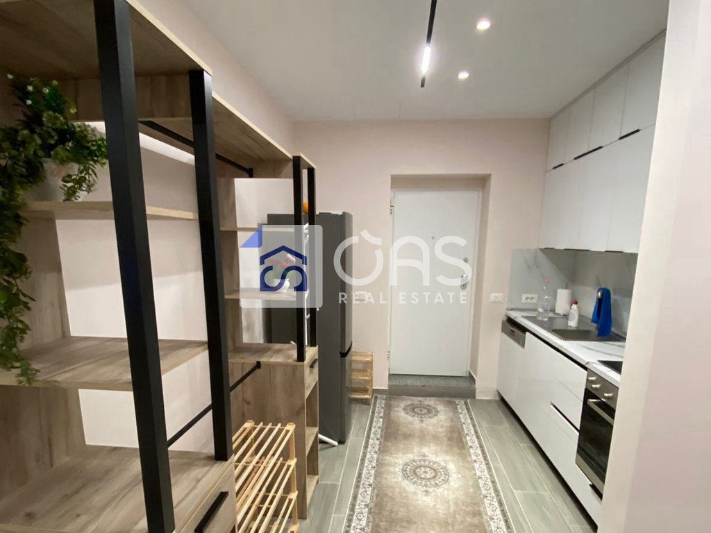 Jepet apartament me qera 1+1 tek Rruga e Elbasanit