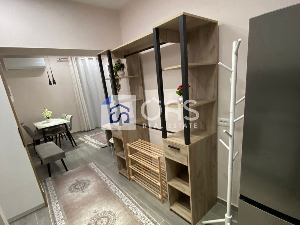 Jepet apartament me qera 1+1 tek Rruga e Elbasanit