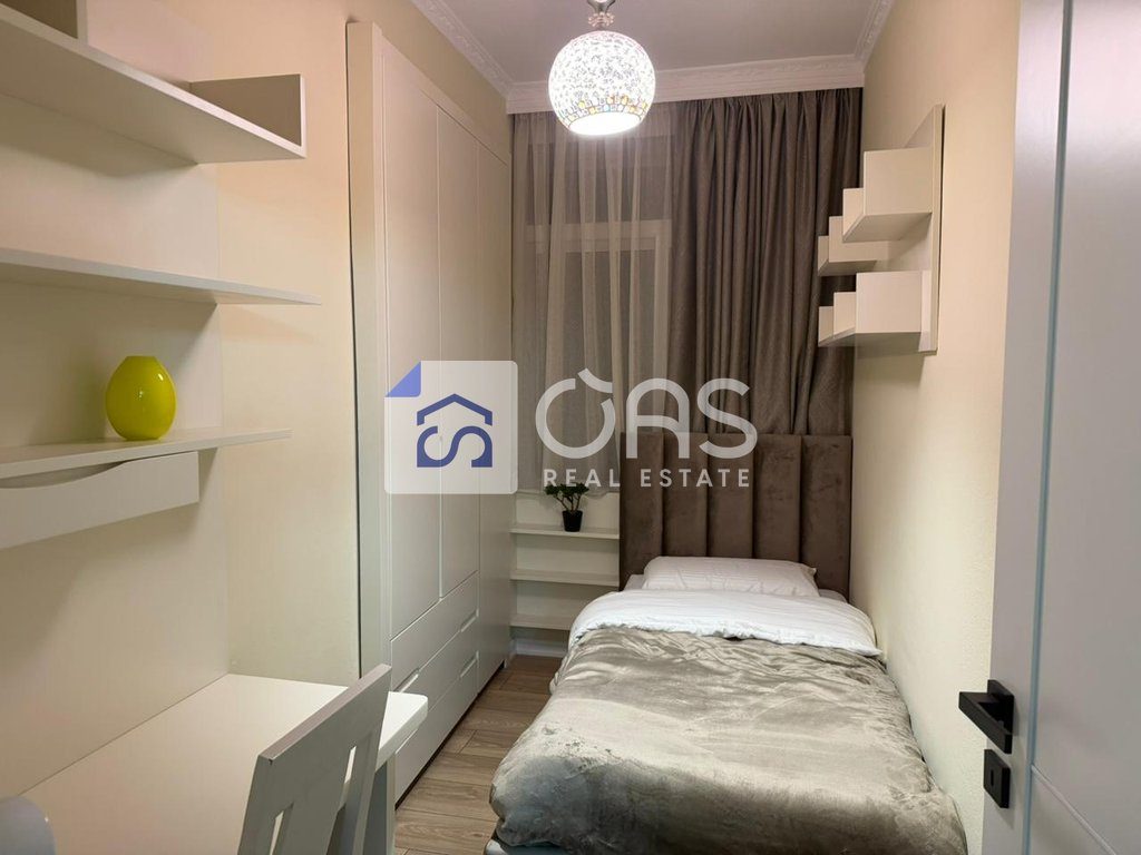Jepet me qera apartament 3+1+2 ne Bllok
