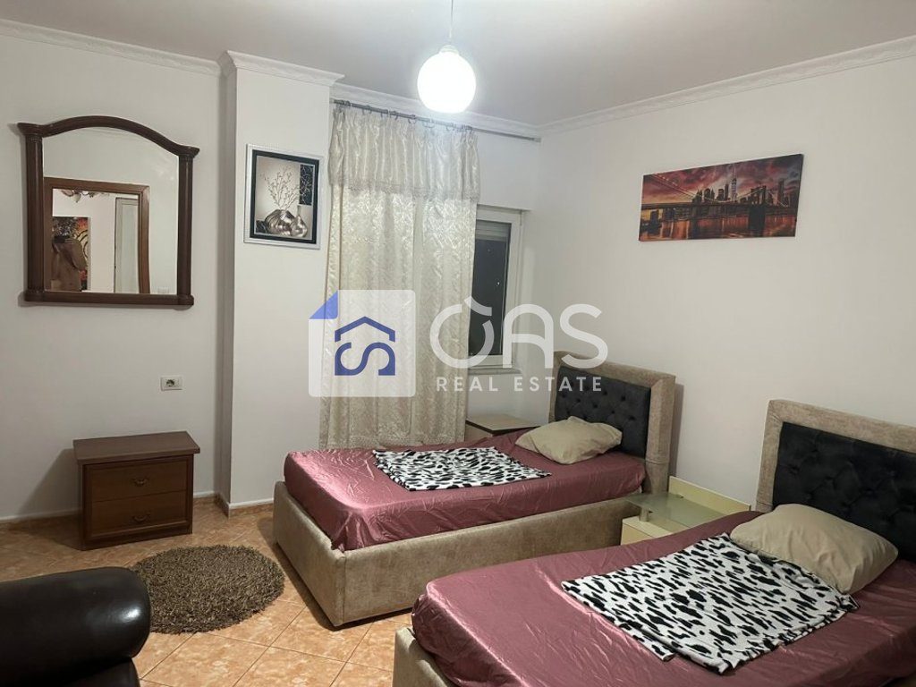 Jepet me qera apartament 2+1+2 ne Zogu i Zi