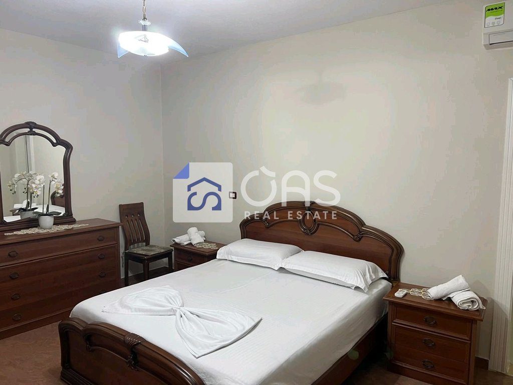 Jepet me qera apartament 2+1 ne Qender