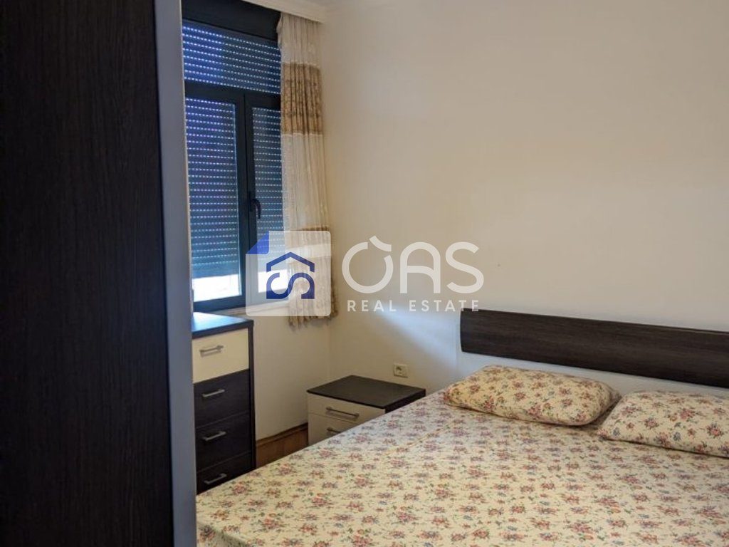 Jepet me qera apartamenti 2+1+2 tek Liqeni Artificial