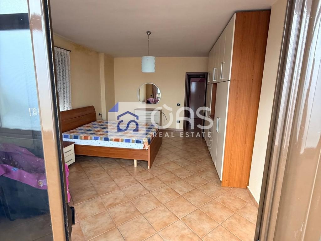 Jepet apartament me qera 2+1 tek Delijorgji
