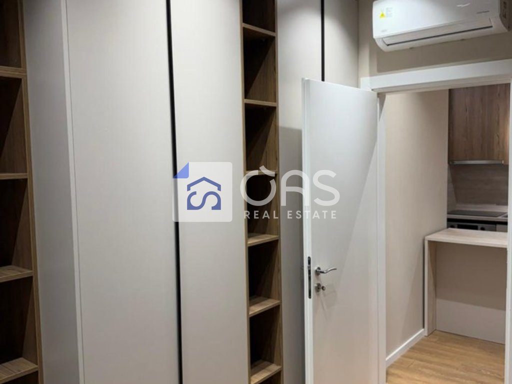 Jepet me qera apartament 2+1 tek Mine Peza