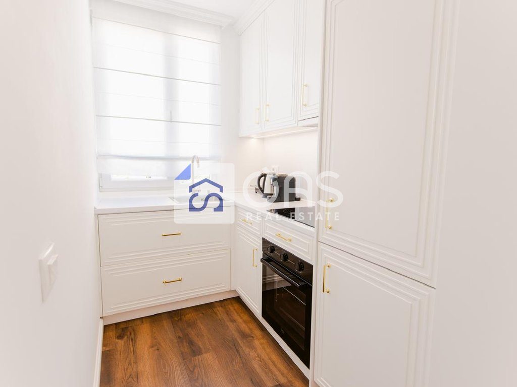Jepet apartament me qera 1+1 ne Astir