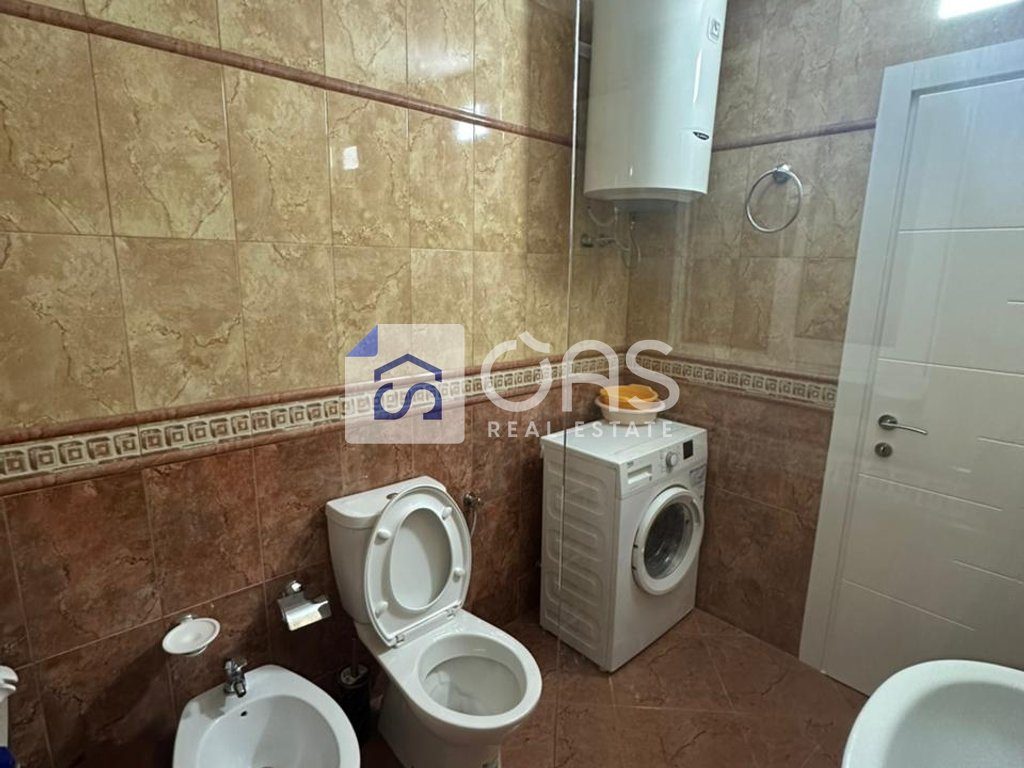 Jepet apartament me qera 2+1 tek Ish Fusha e Aviacionit