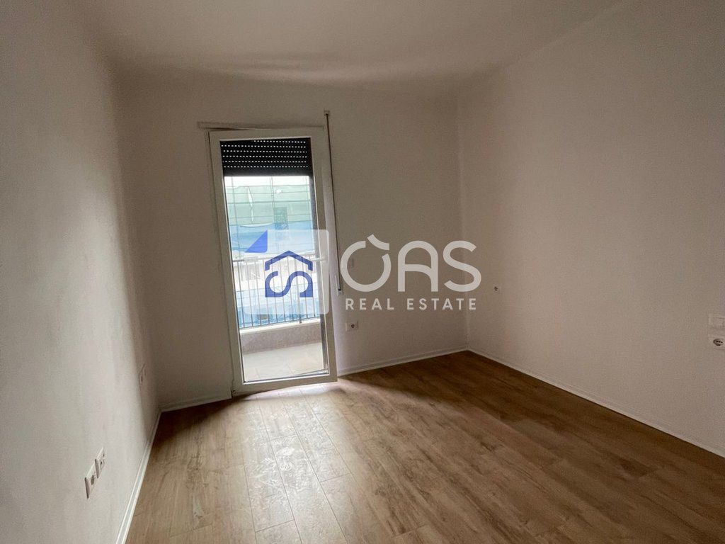 Shitet apartament 2+1+2  ne Don Bosko