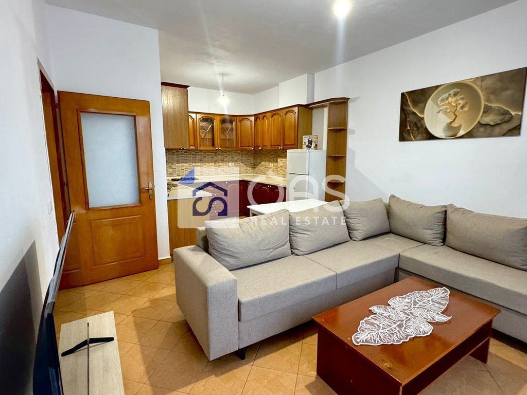 Jepet apartament me qera 2+1 ne Laprake