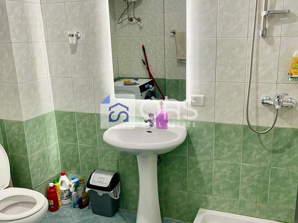 Jepet apartament me qera 2+1 ne Laprake