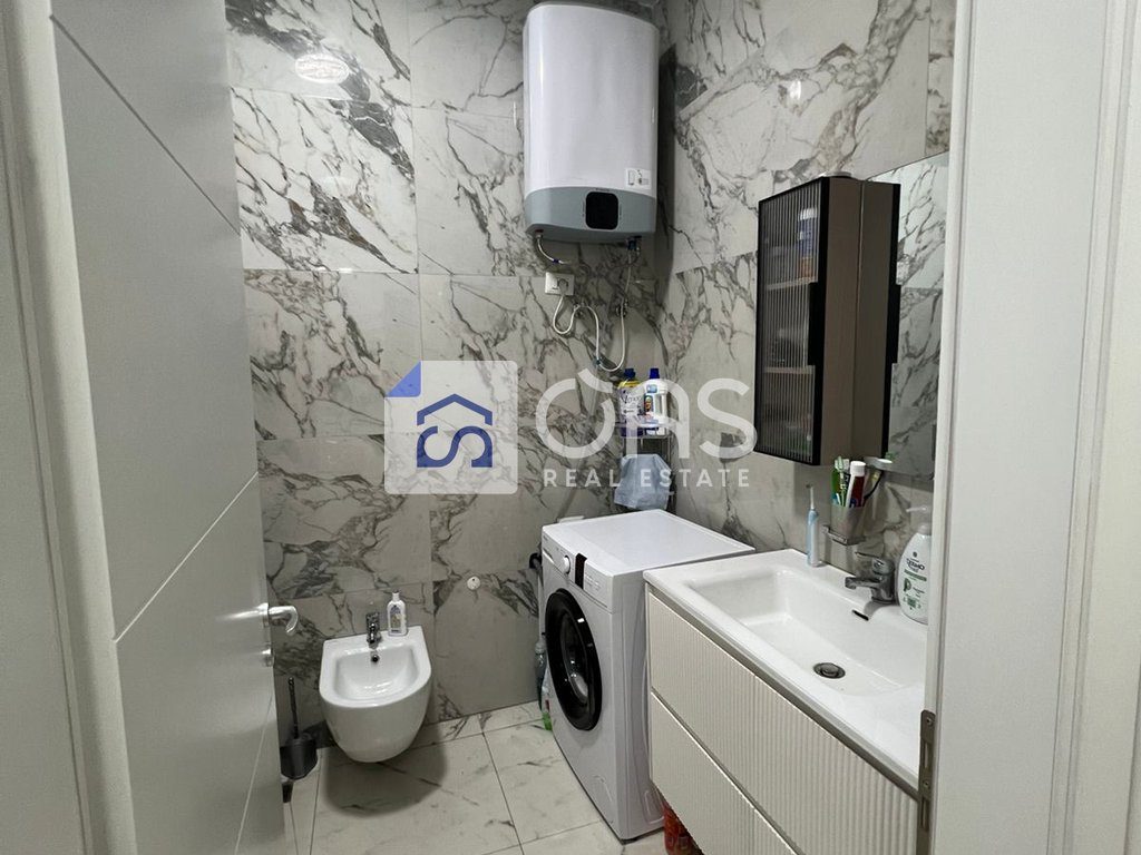 Jepet apartament 1+1 Tek Ish Fusha e Aviacionit