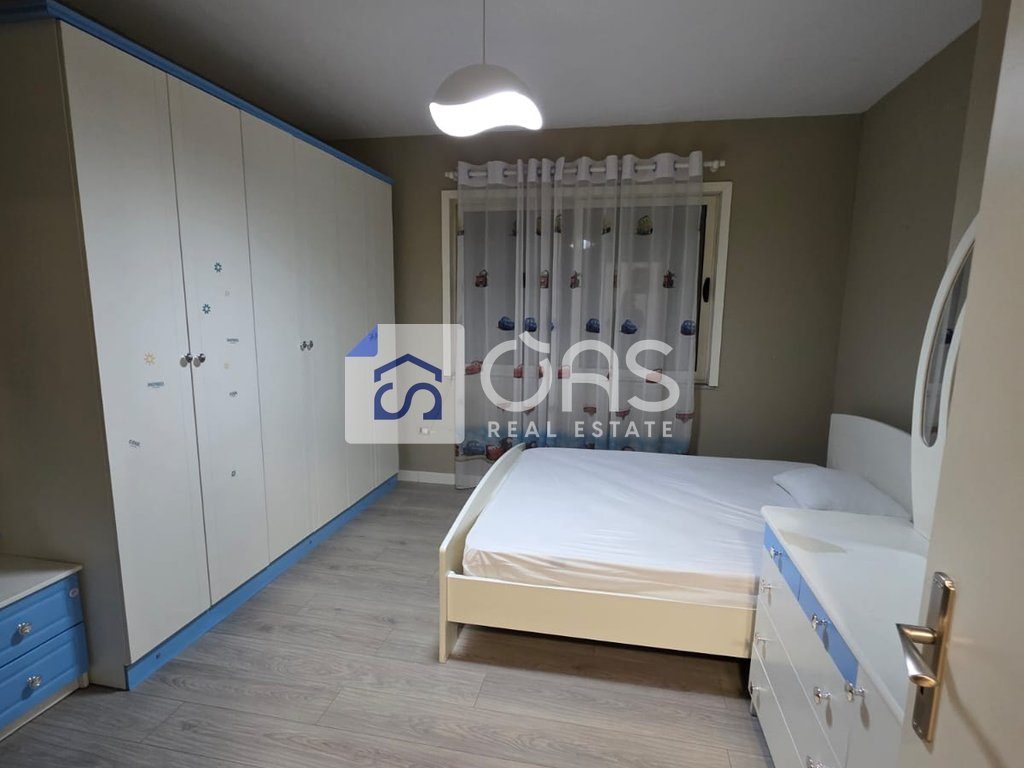 Jepet apartament 2+1 me qera ne Yzberisht