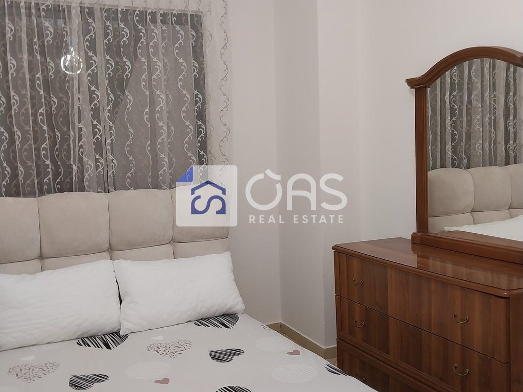 Jepet apartament me qera 1+1 ne Astir