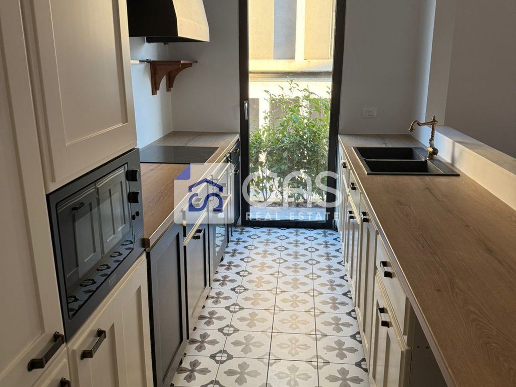 Jepet apartament  me qera 2+1+ post parkimi tek Liqeni i Farkes "Delux O2 Residenc"