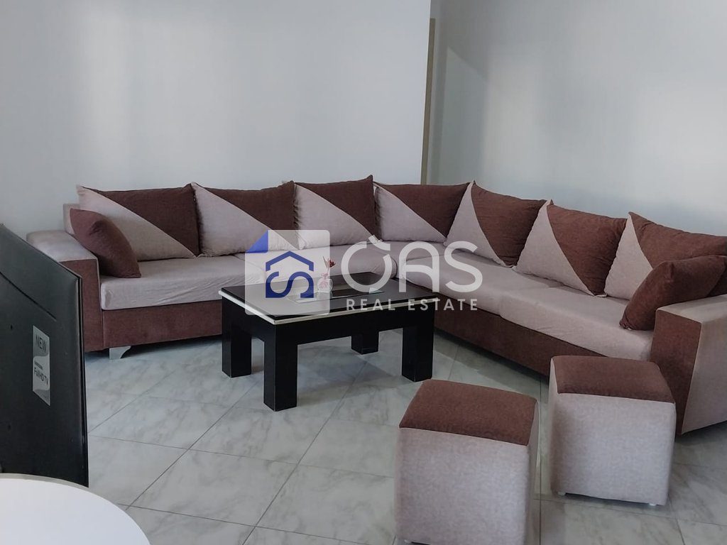 Jepet apartament me qera 2+1 tek Fresku