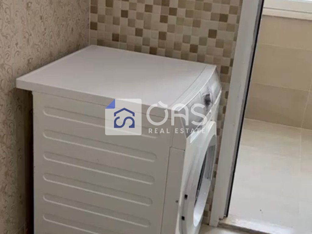 Jepet apartament me qera 2+1 tek shallvaret