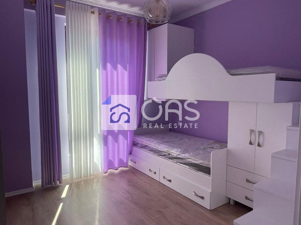 Jepet apartament me qera 2+1 tek Myslym Shyri