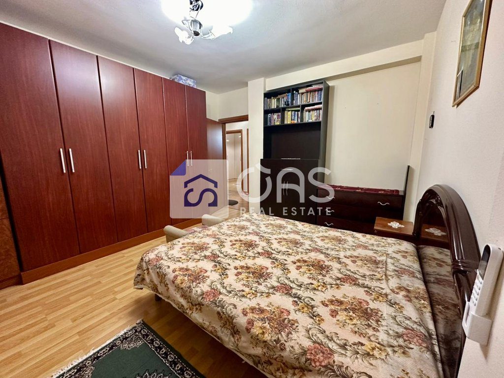 Jepet apartament 2+1 tek Rruga e Dibres