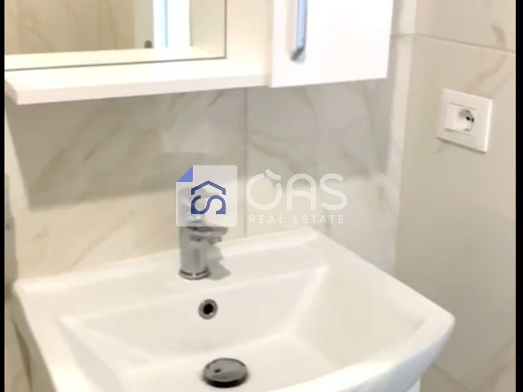 Jepet apartament me qera 1+1+ post parkimi tek Spitali Amerikan 3